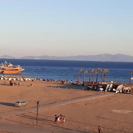 公寓 Sarimsakli Plajina 0 Metre Deniz Manzarali Luex