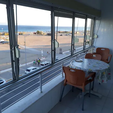 Sarimsakli Plajina 0 Metre Deniz Manzarali Luex 公寓